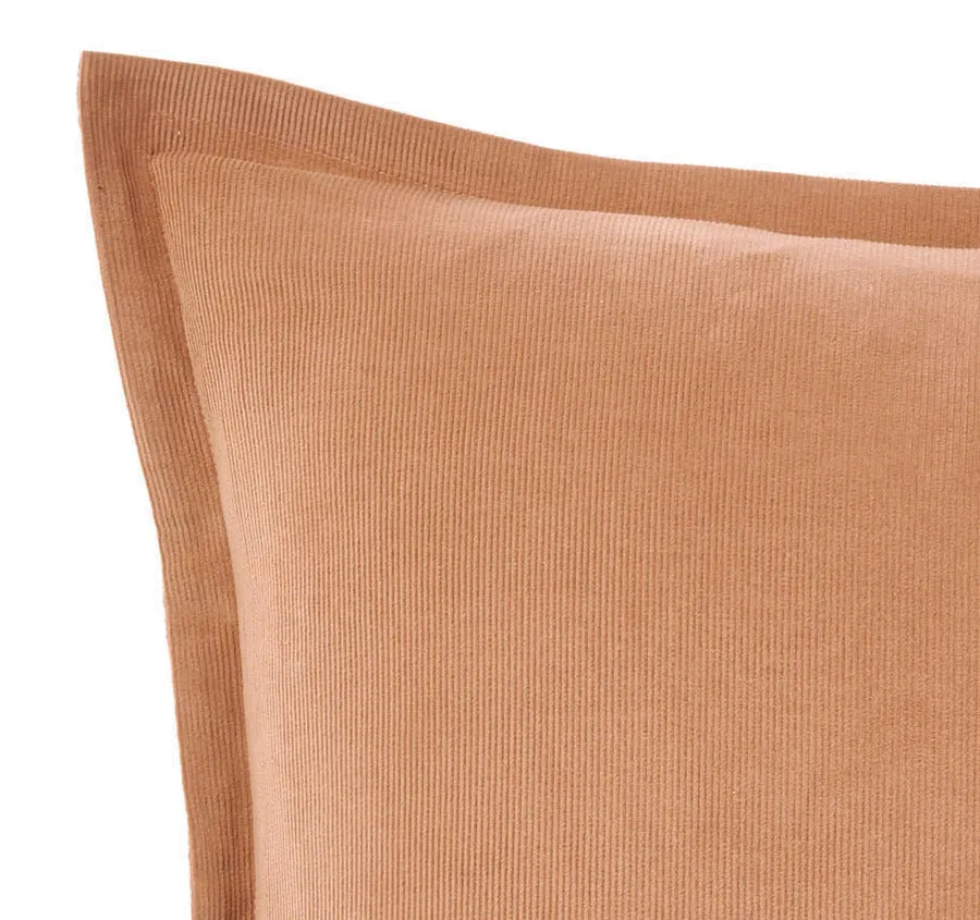 Den 48x48cm Filled Cushion Caramel