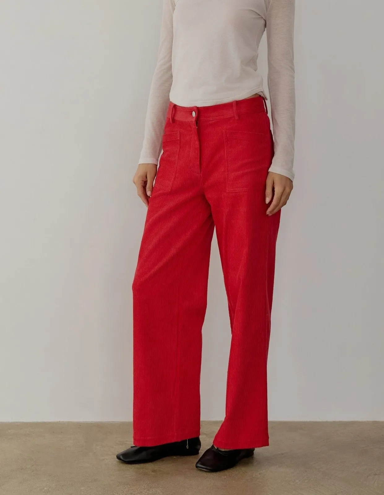 Nadya Pants in Red