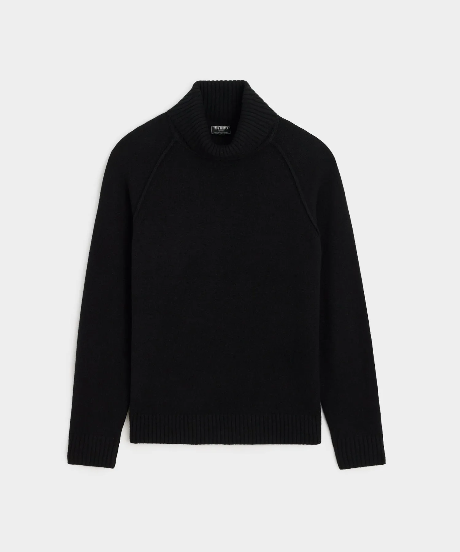 Nomad Cashmere Turtleneck in Black