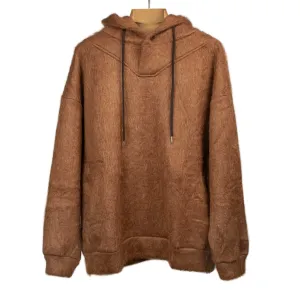 Shaggy hoodie in caramel brown