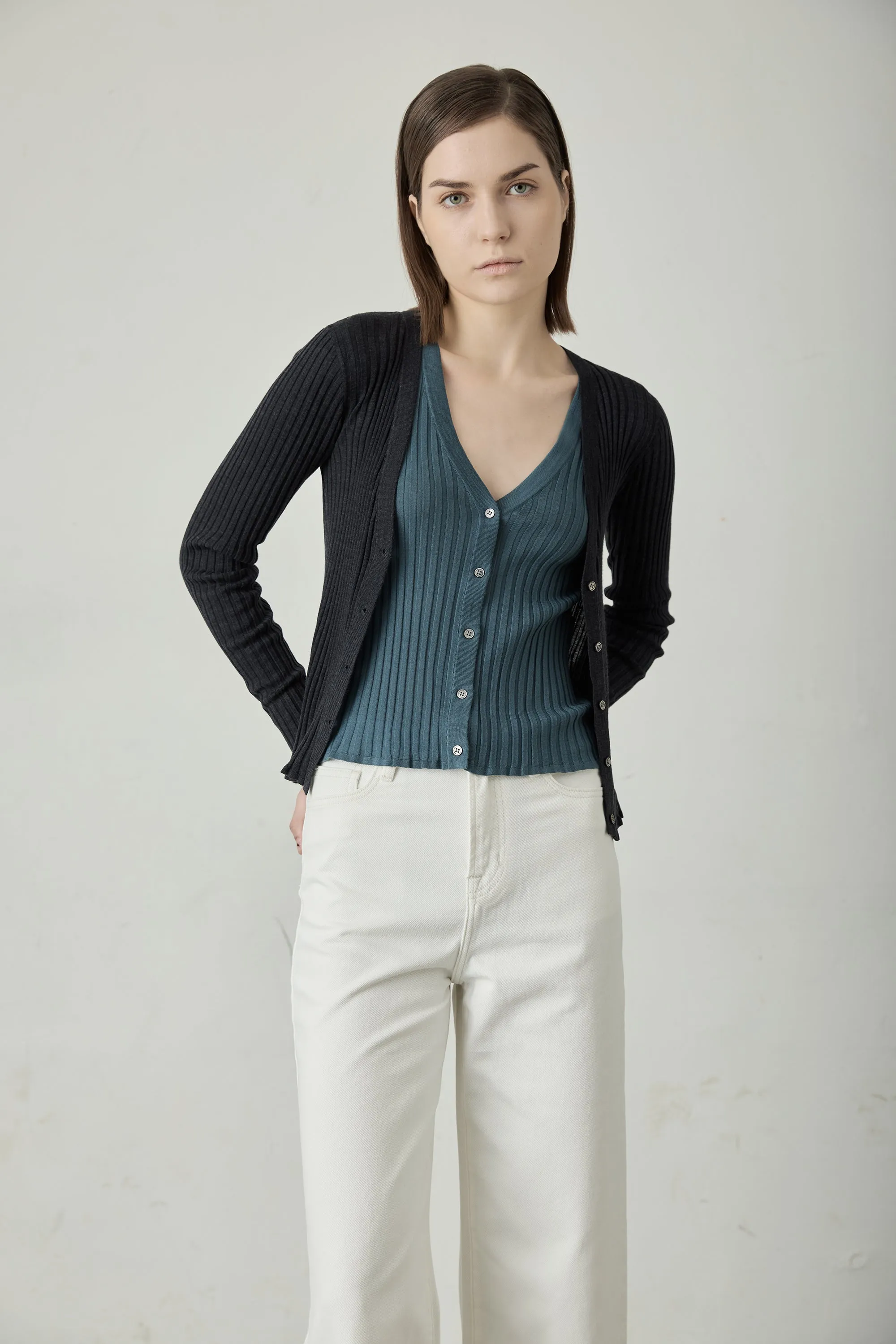 SUSAN slim-fit cardigan (Dark grey)